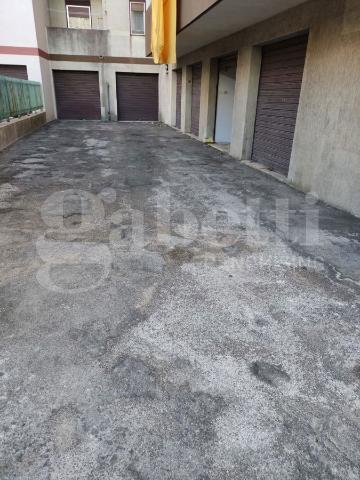 Garage or car box in Via Lanzellotti 5, Brindisi - Photo 1