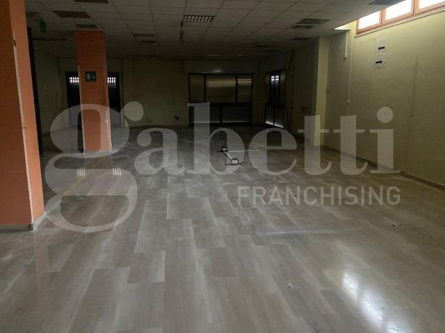 Ufficio in Via Cappuccini 105, Brindisi, {3} - Foto 2