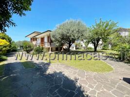 Detached house in Via Castellana 1, Vedelago - Photo 1