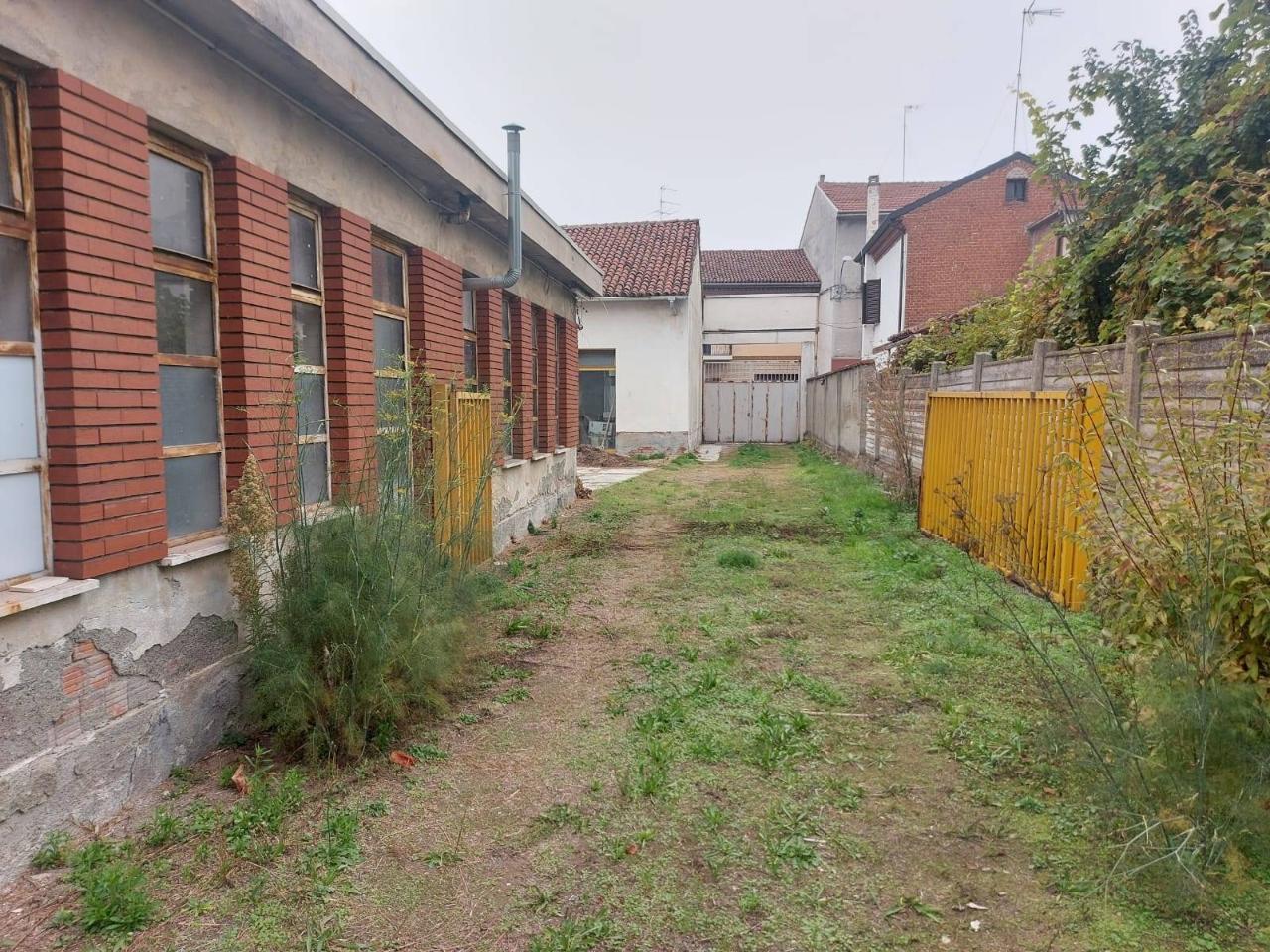 Negozio in Via Casalcermelli 14, Alessandria, {3} - Foto 2