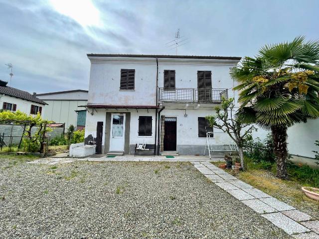 Detached house in Via Tagliata, Alessandria - Photo 1