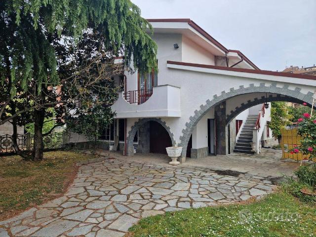 Mansion in Via Casalbagliano, Alessandria - Photo 1