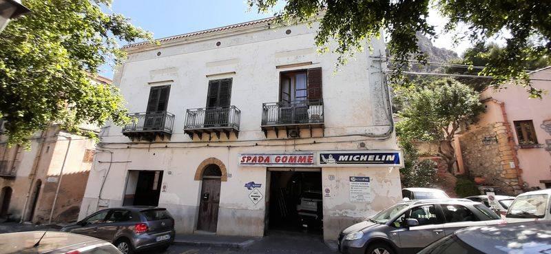 Magazzino in Via Umberto I, Cefalu', {3} - Foto 1