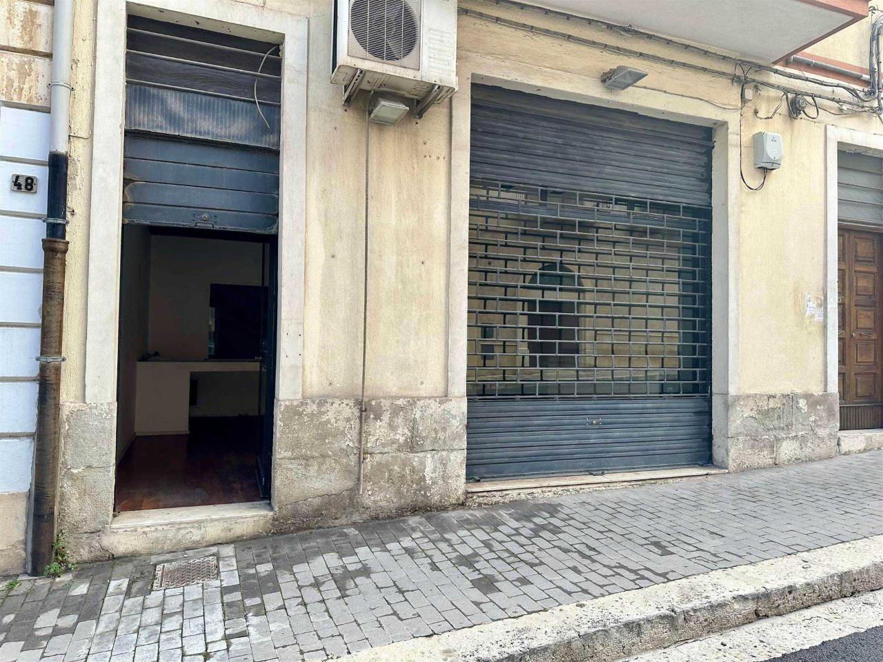 Negozio in Via Carducci, Ragusa, {3} - Foto 2