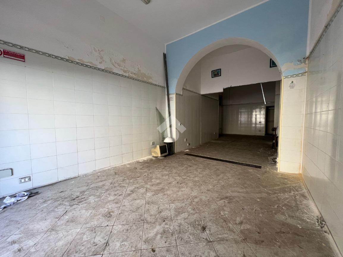 Negozio in Via Briuccia 13, Palermo, {3} - Foto 2