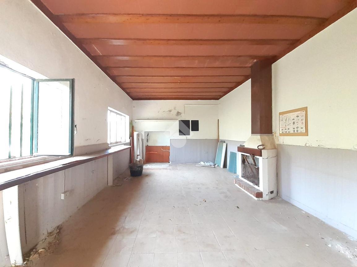 Magazzino in Via Pandolfini 6, Palermo, {3} - Foto 1