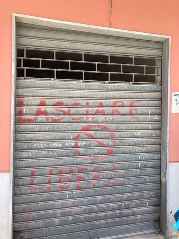 Negozio in Via Solferino, Battipaglia - Foto 1