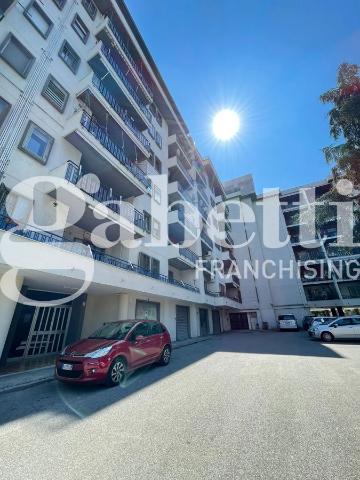 4-room flat in {3}, Piazza De Vita - Photo 1