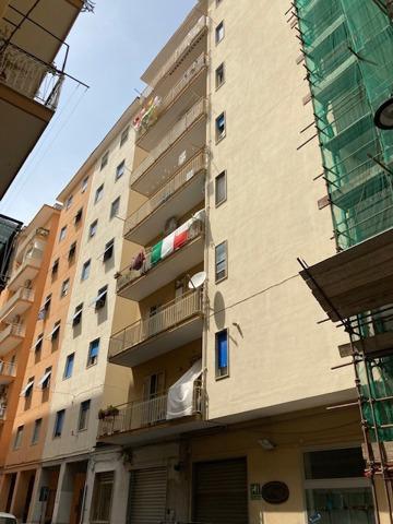 Vierzimmerwohnung in Via Gonzaga, Battipaglia - Foto 1