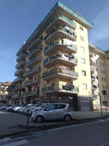 3-room flat in Via Belvedere, Battipaglia - Photo 1