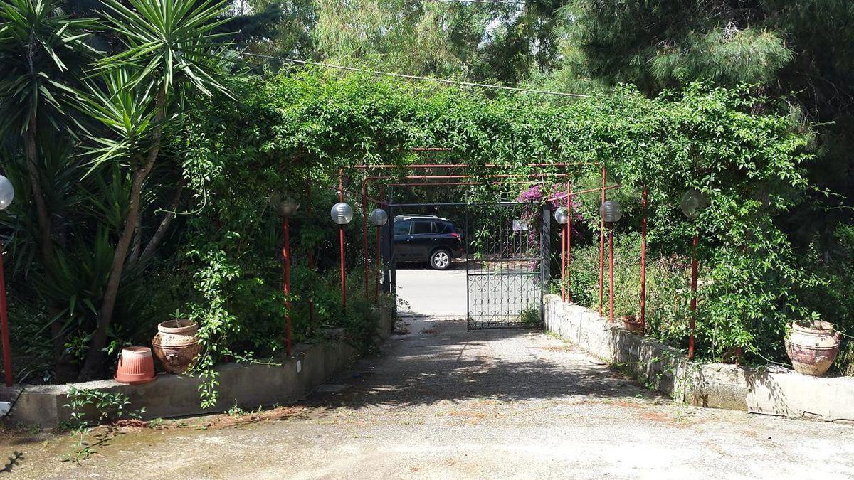 Villa in vendita a Ventimiglia Di Sicilia