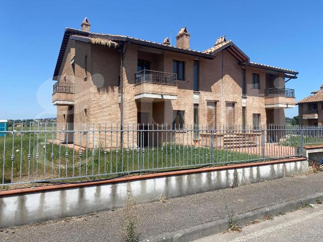 3-room flat in Via Mestrallet 1, Assisi - Photo 1