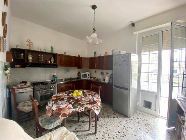 4-room flat, Bolano - Photo 1