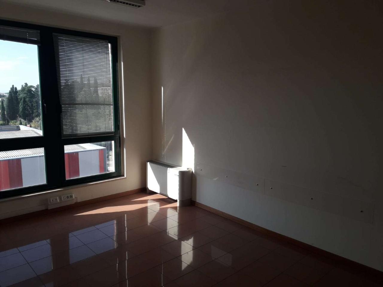 Ufficio in , Perugia, {3} - Foto 2