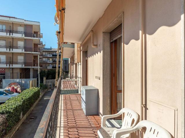 4-room flat in Via Aurelia 150, Ceriale - Photo 1