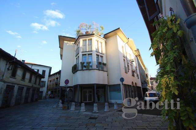 4-room flat in Piazza Santa Maria 1, Busto Arsizio - Photo 1