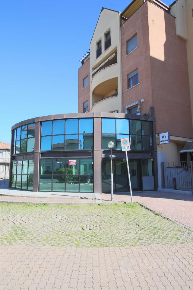 Ufficio in vendita a Fagnano Olona