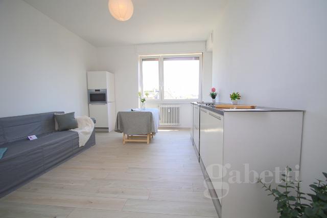 2-room flat in Via Montello 15, Busto Arsizio - Photo 1