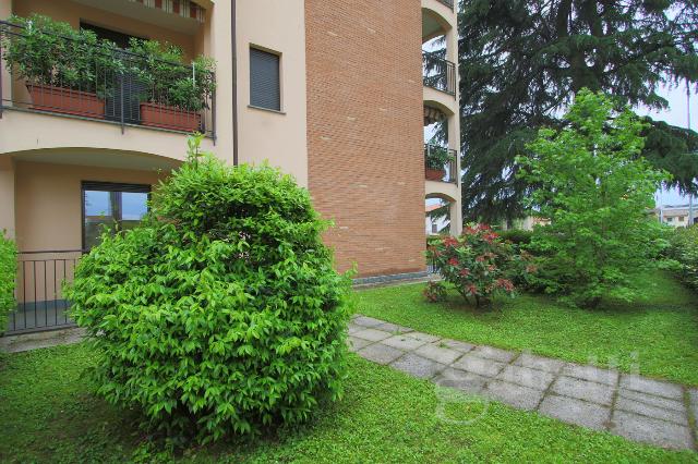 3-room flat in Viale Stelvio  129, Busto Arsizio - Photo 1