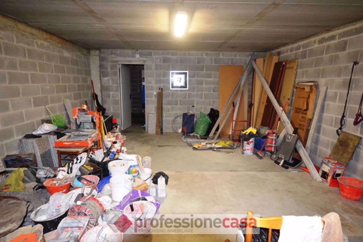 Magazzino in Via Munari 2, Pioltello - Foto 1