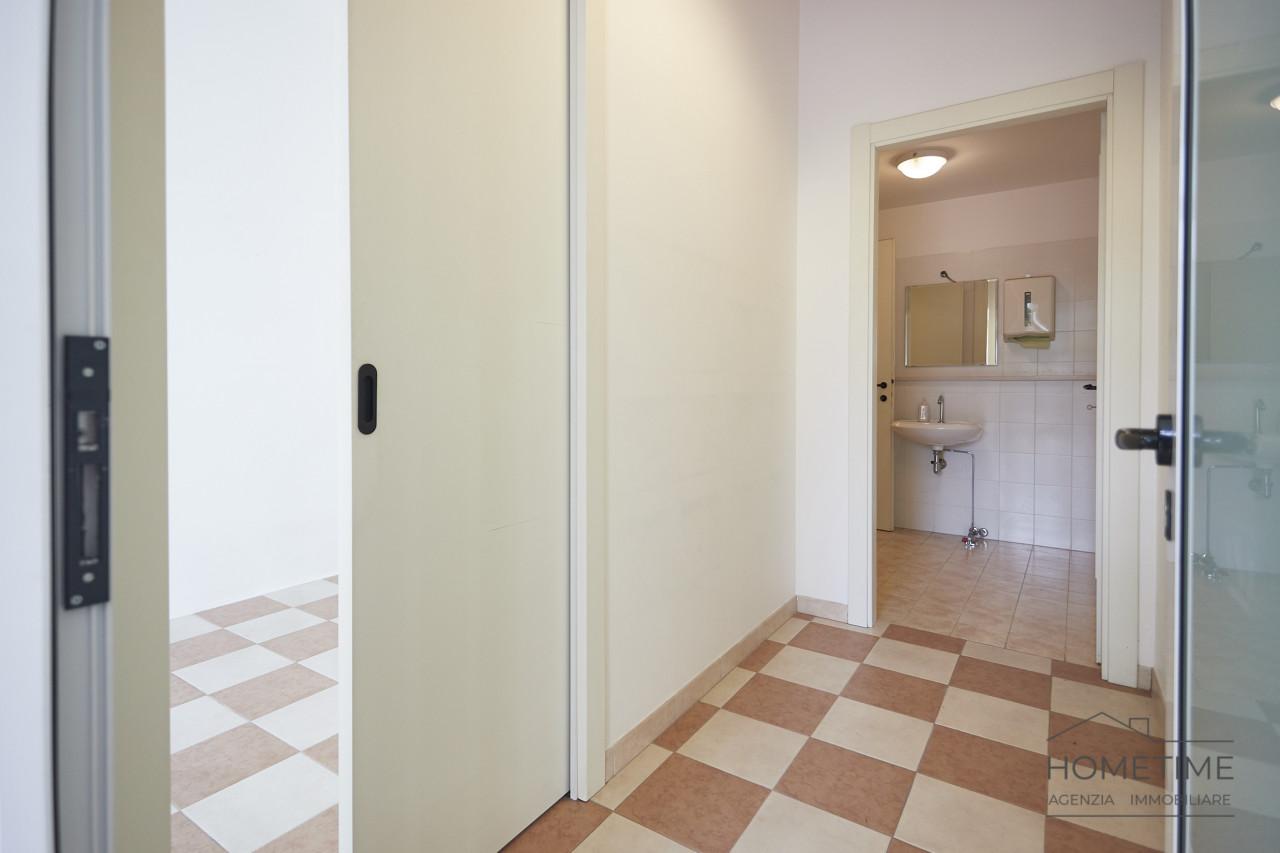 Negozio in Via Felisati 40, Venezia, {3} - Foto 2