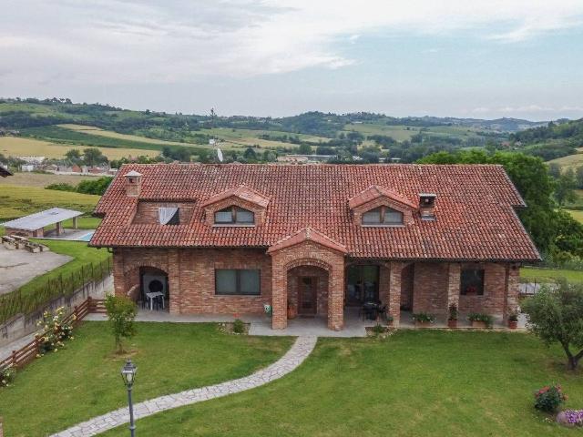 Villa in Strada Provinciale per Alessandria, Altavilla Monferrato - Foto 1