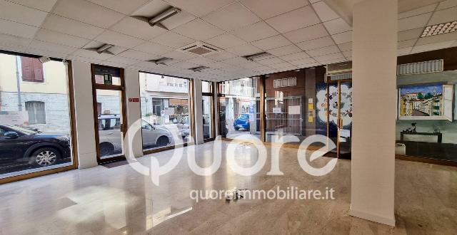 Shop in {3}, Via Aquileia - Photo 1