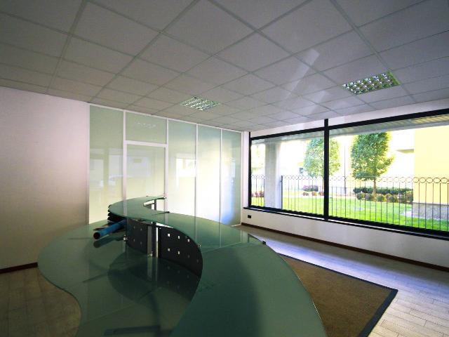 Shared office in Via Enrico Cialdini 94, Meda - Photo 1