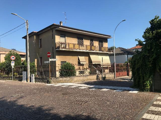 Quadrilocale in Via Manzoni, Vedano al Lambro - Foto 1