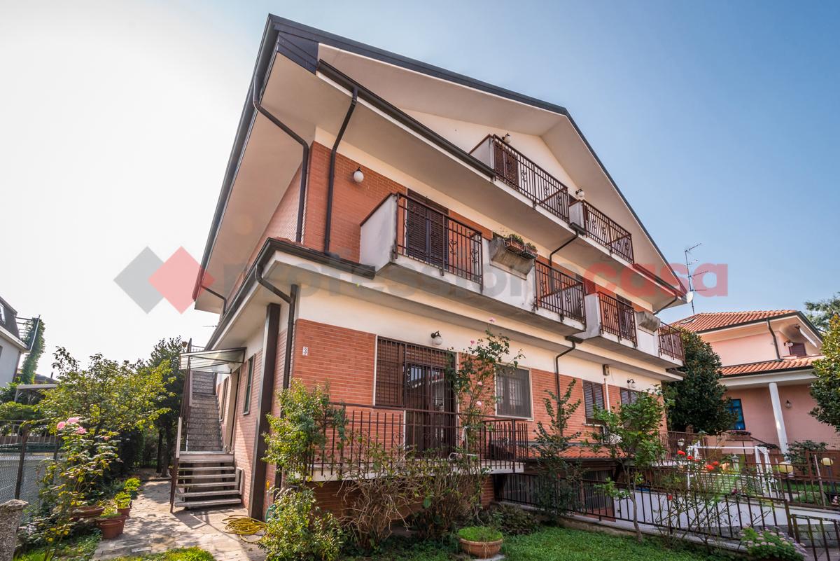 Casa indipendente in vendita a Cesano Boscone