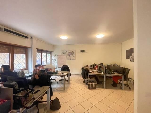 Apartament in Via della Magliana Nuova, Roma - Photo 1