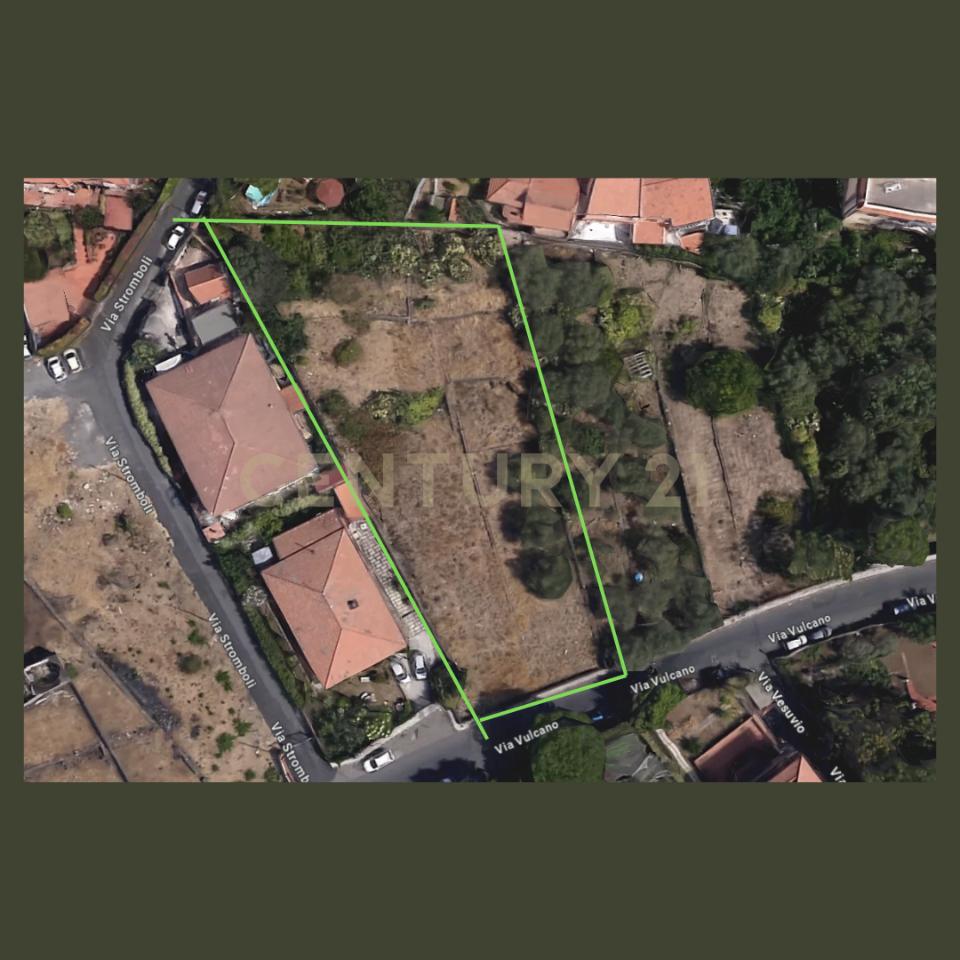 Terreno edificabile industriale in vendita a Gravina Di Catania
