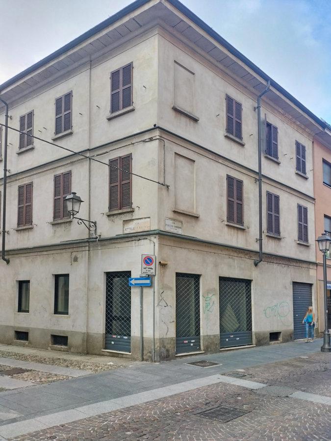 Palazzo in vendita a Novara