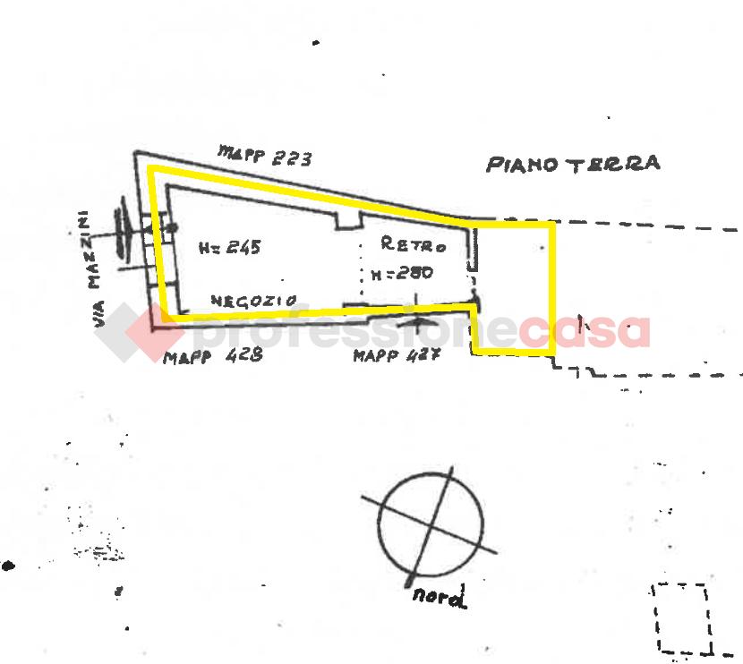 Negozio in Via Mazzini, Omegna, {3} - Planimetria 1