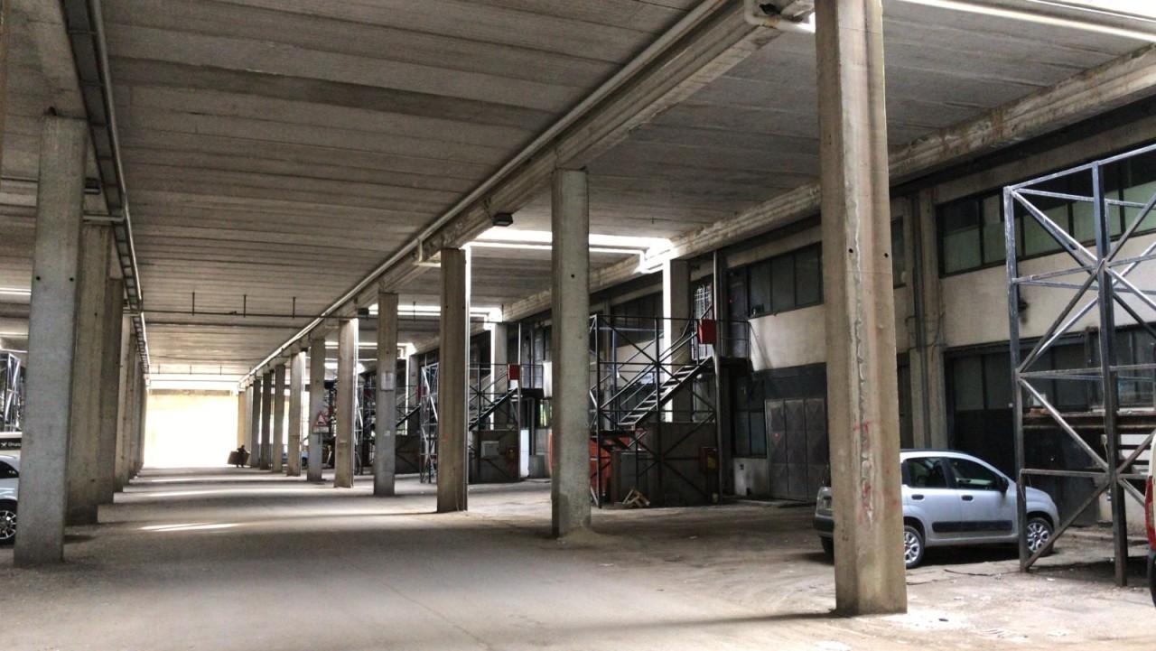 Magazzino in Via Ferraris 80, Arezzo, {3} - Foto 2
