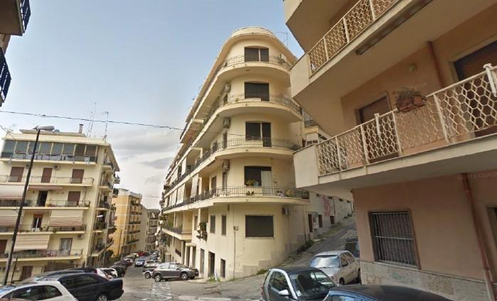 Palazzina commerciale in Via Cardinale Portanova Diramazione Rausei 20, Reggio Calabria, {3} - Foto 2