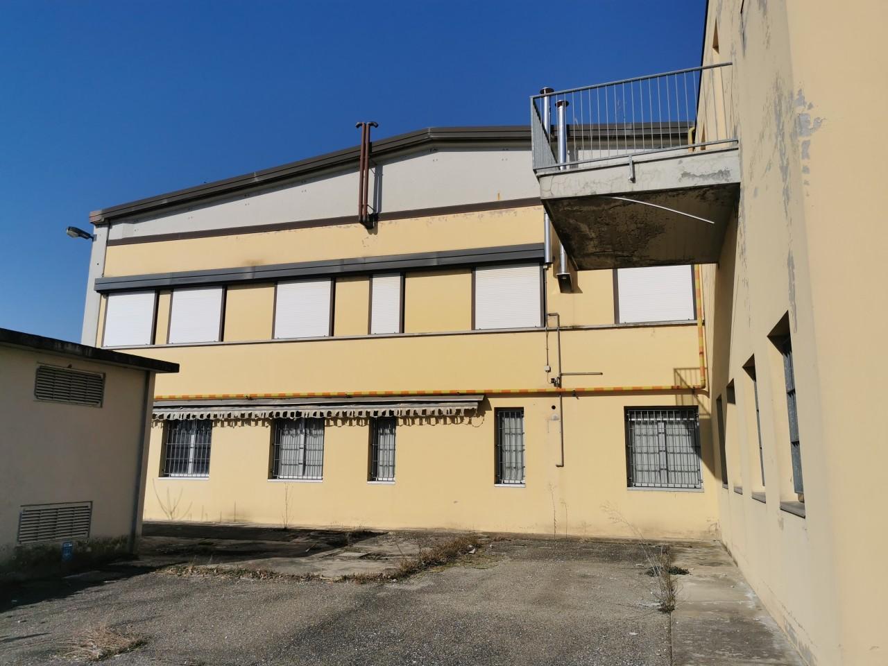 Capannone in Via Malvezza 12, Molinella, {3} - Foto 2