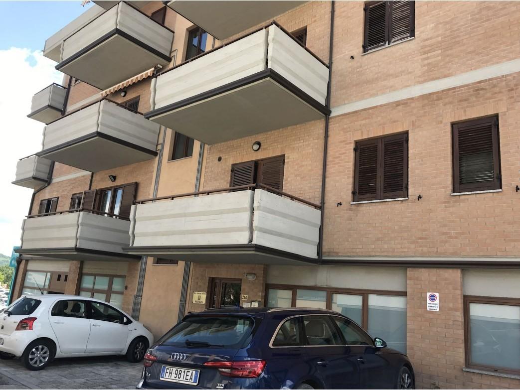 Magazzino in Via Brodolini 24/d, Fabriano, {3} - Foto 2
