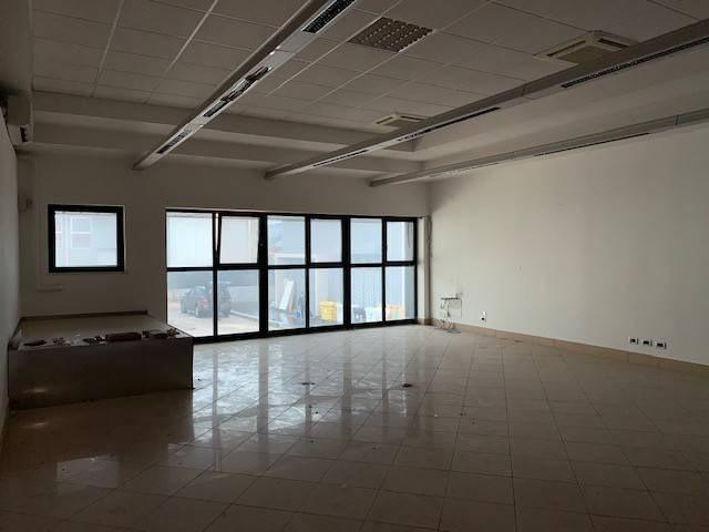 Ufficio in Via Primo Maggio 20, Ancona, {3} - Foto 2