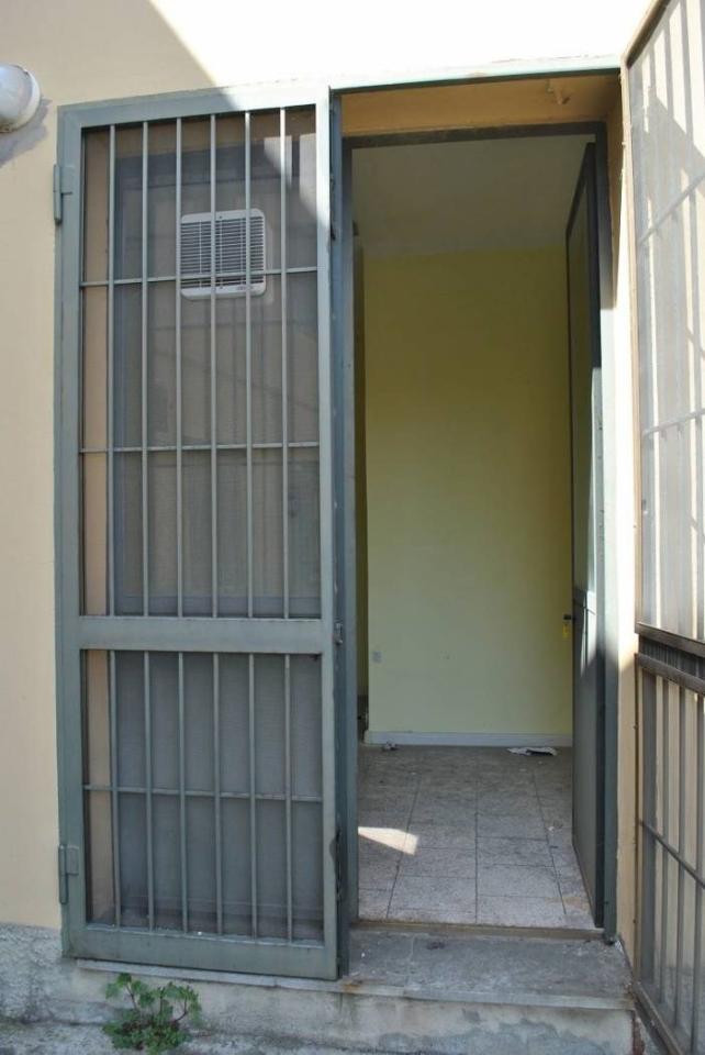 Palazzina commerciale in Via Roma, Spino D'Adda, {3} - Foto 2