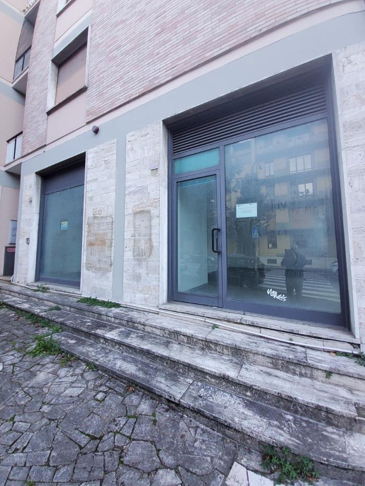 Ufficio in Via Mazzini 111, Siena, {3} - Foto 2