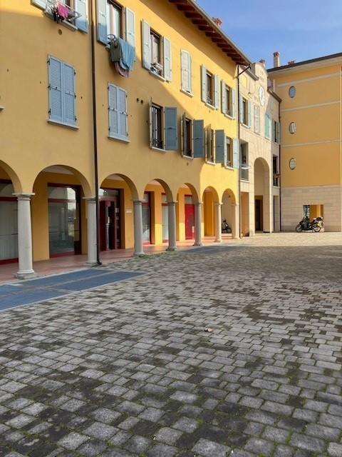 Palazzina commerciale in vendita a Granarolo Dell'Emilia