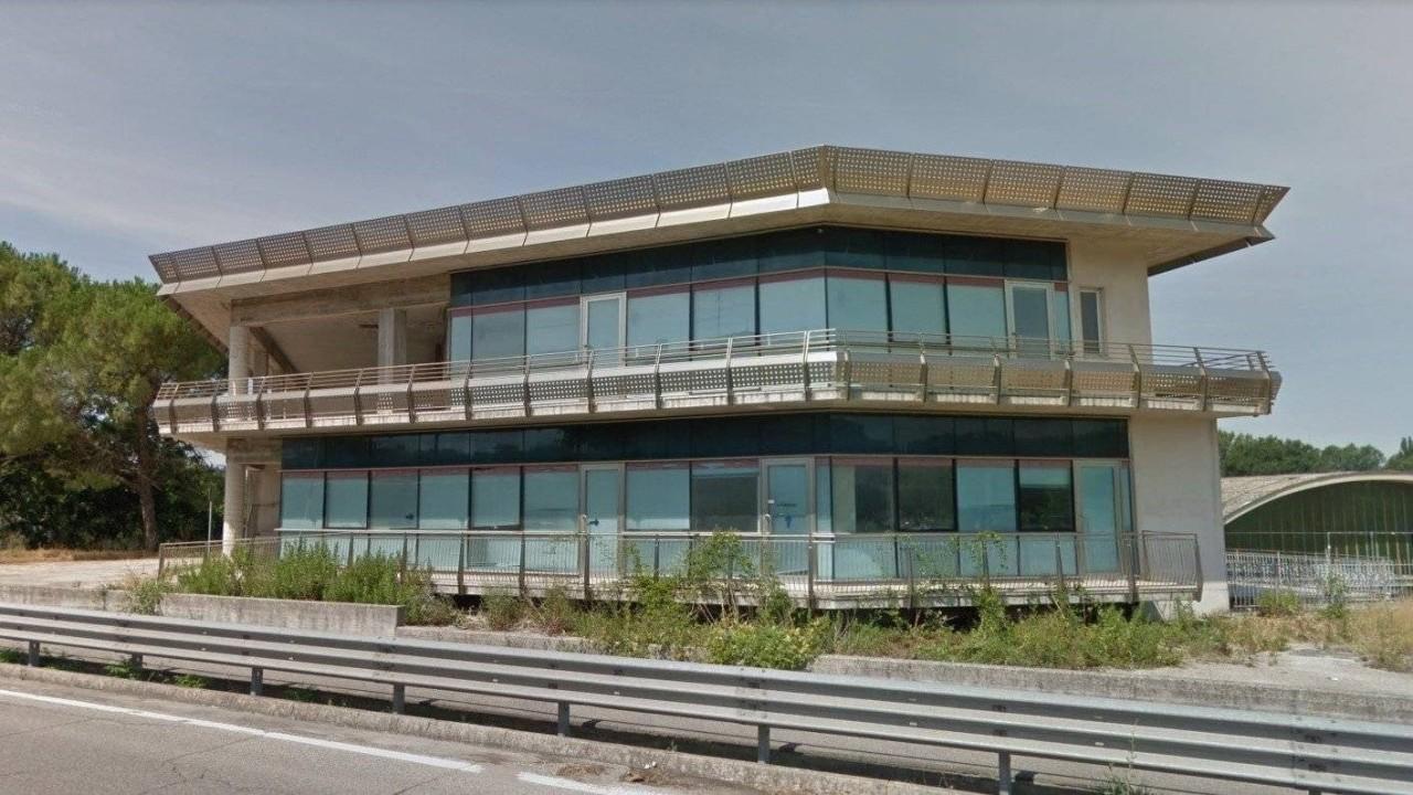 Ufficio in Via Nazionale, Vallefoglia, {3} - Foto 1
