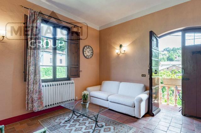 Villa in Viale Nazionale 135, Coreglia Antelminelli - Foto 1