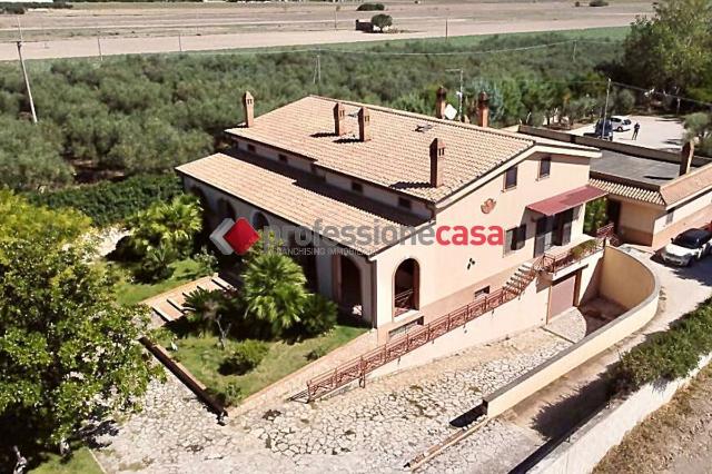 Villa in Via Ascoli, Contrada Ruatella  S.N.C., Foggia - Foto 1