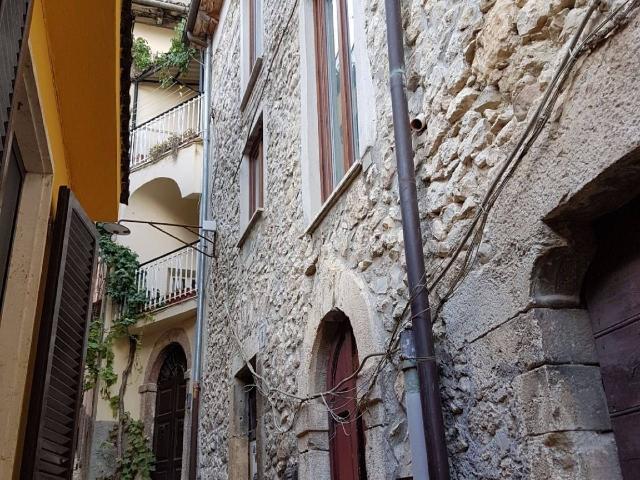 Detached house in {3}, Via di San Nicola - Photo 1