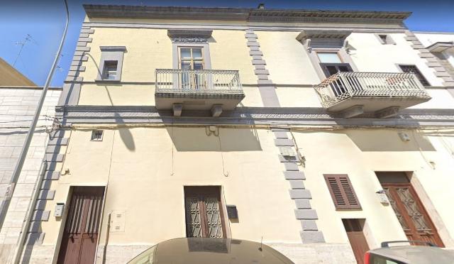 Casa indipendente in Via Umberto I, Bari - Foto 1