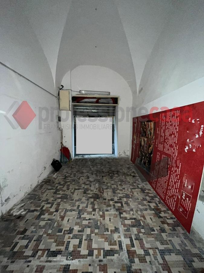 Negozio in Via Notari 1, Pisa - Foto 1