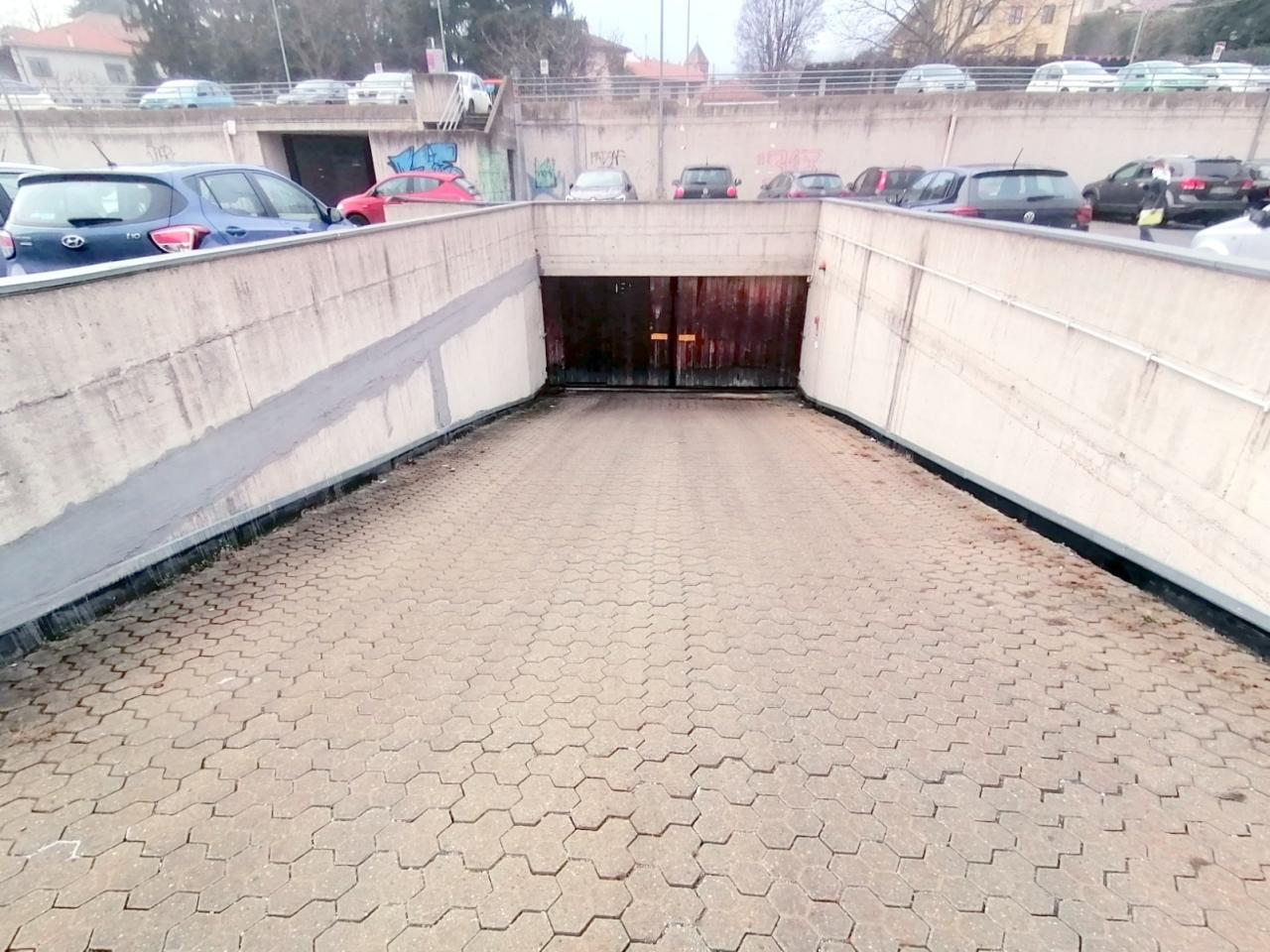 Parcheggio chiuso in vendita a Rivoli