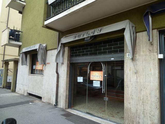 Geschäft in Via Golosine 68, Verona - Foto 1